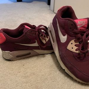 Maroon Nike air max